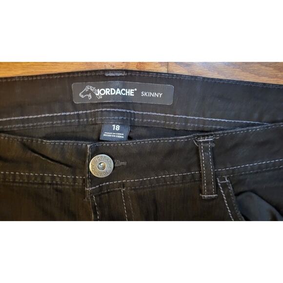 Jordache Jeans Womens 18 Black High Rise Skinny Faded Stretch Denim 38x29 - Picture 3 of 11